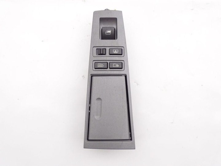 BMW 7 E65 01-08 кнопка стеклоподъемника правая задняя шторка 6917108 7024608, фото 1