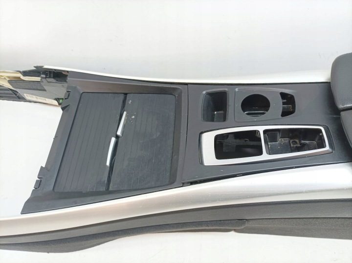 Центральный тоннель подлокотник BMW X5 II (2006-2013) E70, фото 4
