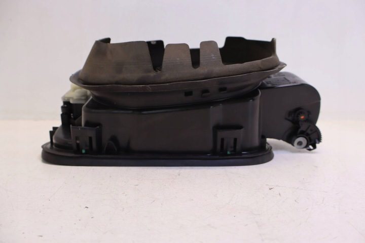 ЛЮЧОК ГОРЛОВИНЫ БЕНЗОБАКА BMW 5 G30 G31 7391833, фото 4