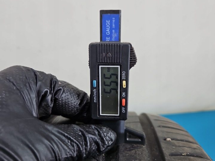Шина летняя Vredestein Ultrac 235/50R17 96 Y защита диска, фото 6
