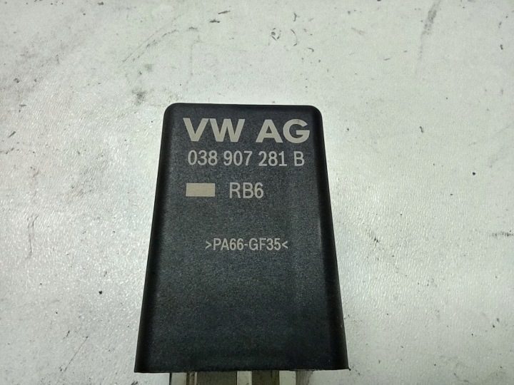 РЕЛЕ СВЕЧЕЙ НАКАЛИВАНИЯ 038907281B A4 B7 A6 C6 PASSAT B6 B7 CC ОРИГИНАЛ, фото 4