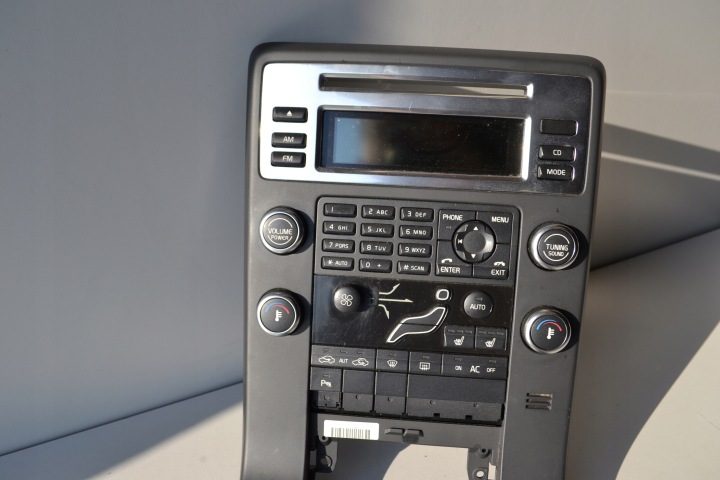 ПАНЕЛЬ УПРАВЛЕНИЯ КОНДИЦИОНЕРА ДИСПЛЕЙ МАГНИТОЛЫ V70 III 2009 г. 39859179, фото 3