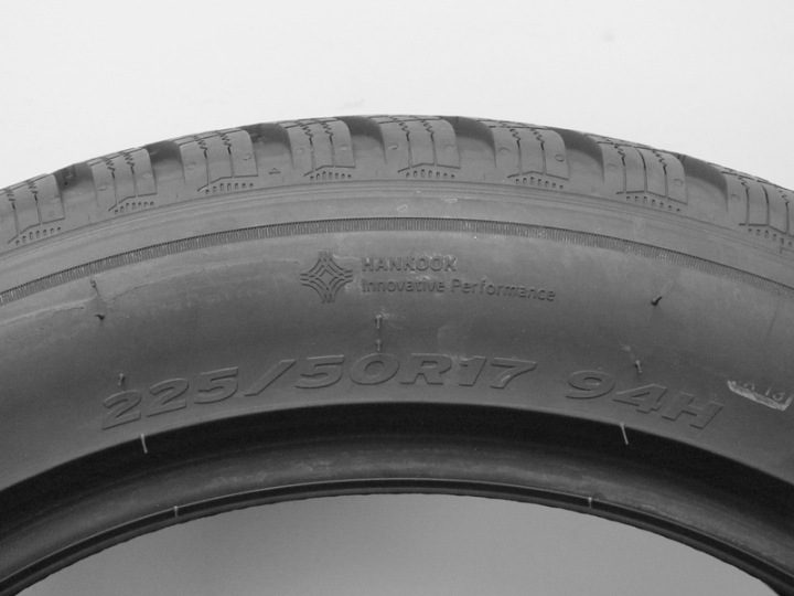 Шина зимняя Hankook Winter i*cept RS3 W462 225/50R17 94 H сцепление на снегу (3PMSF), защита диска, фото 4