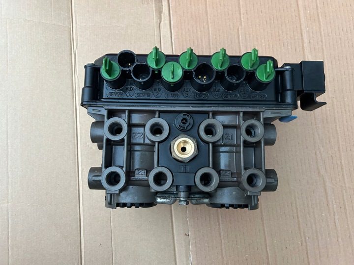 Клапан МОДУЛЯТОР EBS ПОЛУПРИЦЕПА HALDEX 823008111 950823008, фото 1