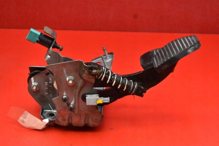 ПЕДАЛЬ СЦЕПЛЕНИЕ ТОРМОЗ EU 0943211408 CITROEN BERLINGO 1.6 HDI 99 Л.С., фото 4