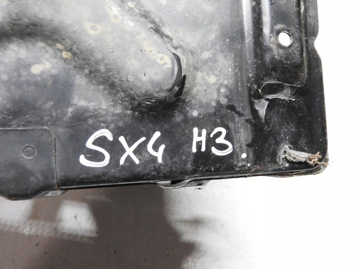 Suzuki SX4 SX-4 06-09 1.6 Площадка аккумулятора, фото 11