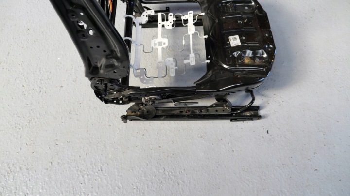BMW F39 F45 F48 MINI F54 F60 КАРКАС СИДЕНЬЯ ПРАВЫЙ 7310848 7310844, фото 6