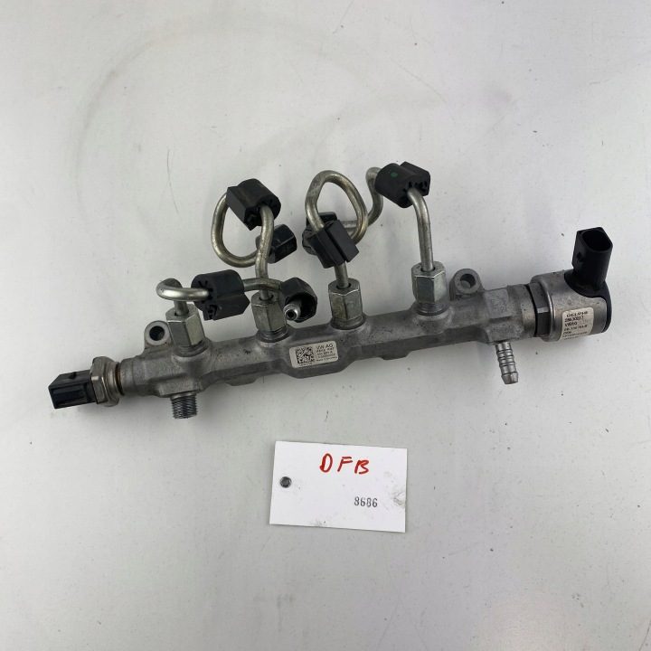 ТОПЛИВНАЯ РАМПА + ТРУБКИ VW SKODA SEAT AUDI A4 A5 A6 C8 A7 Q5 40 TDI 2.0, фото 1