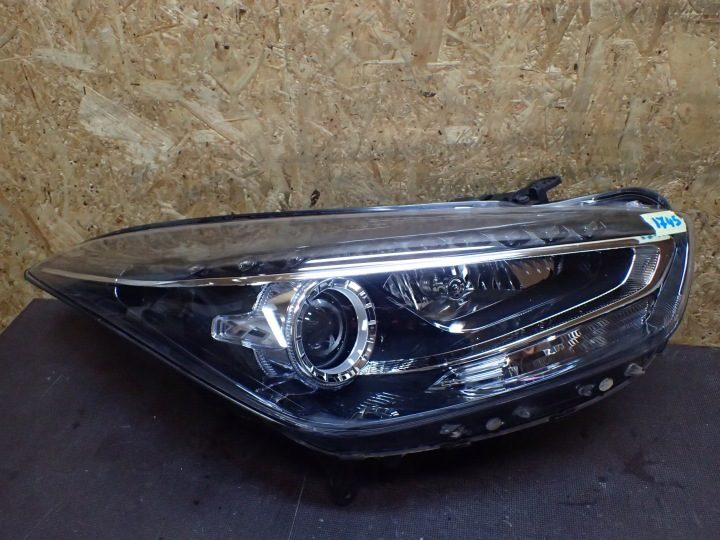 Фара передняя правая Hyundai I40 рестайлинг ксенон LED, фото 1