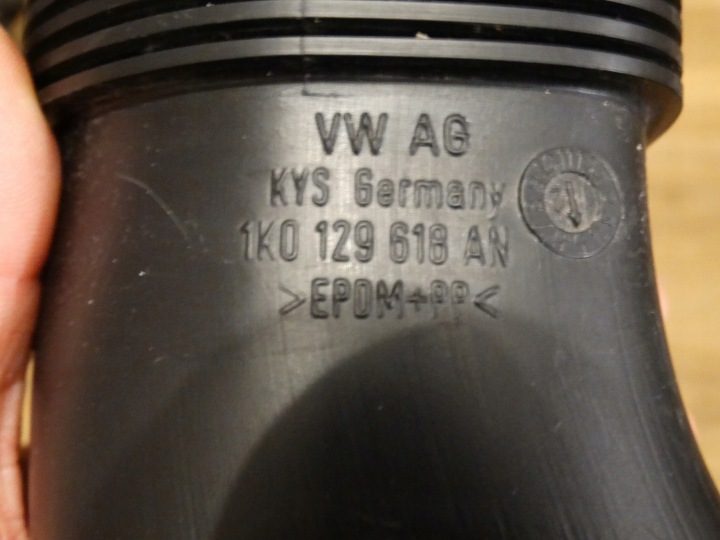 Skoda OE 1K0 129 618 AN труба wlotowa, питание воздухом, фото 4