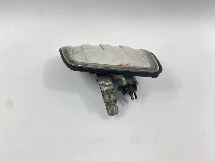 ПОВОРОТНИК ЛЕВЫЙ ПЕРЕДНИЙ MERCEDES W124 HELLA БЕЛЫЙ ПОВРЕЖД., фото 7