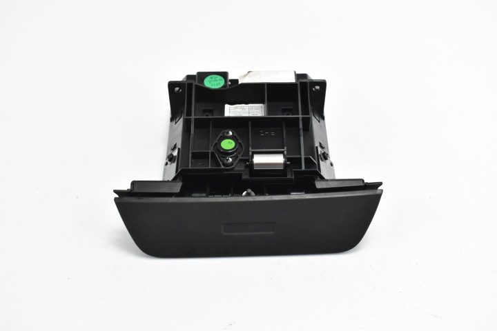 Кронштейн Tabletu передний англия Y0047010 Citroen C4 III E-C4 C4 X, фото 1