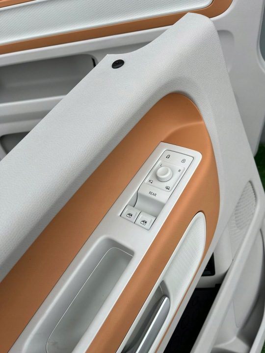 VW ID BUZZ GTX СИДЕНЬЯ КОЖА КОМПЛЕКТ 6 МЕСТ С ПОДОГРЕВОМ ВЕНТИЛИРУЕМЫЙ MASAŻ, фото 11