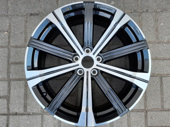 Литой диск Mitsubishi OE 8.0" x 20" 5x114.3 ET 35, фото 2