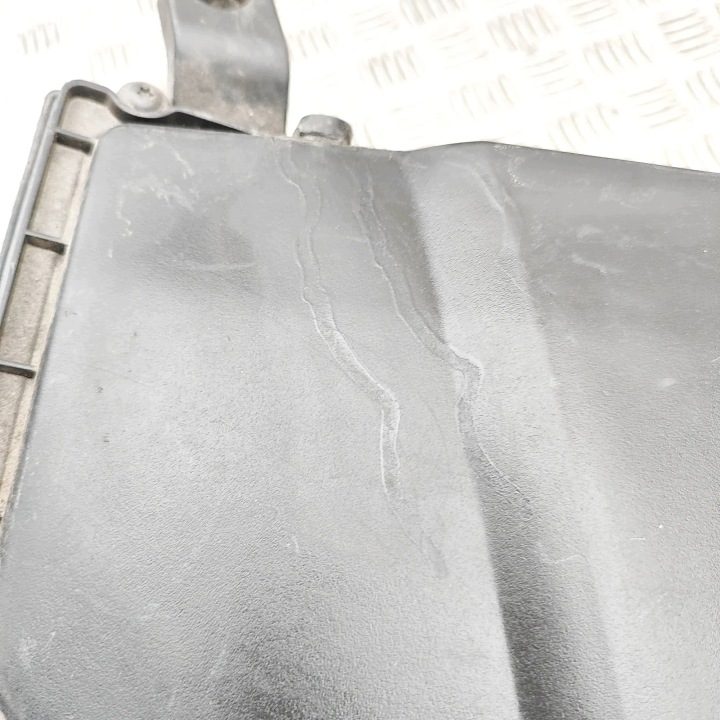 Воздушный фильтр Volvo S90 II 31474862 37530425 2.0L 173 квт 2017, фото 9