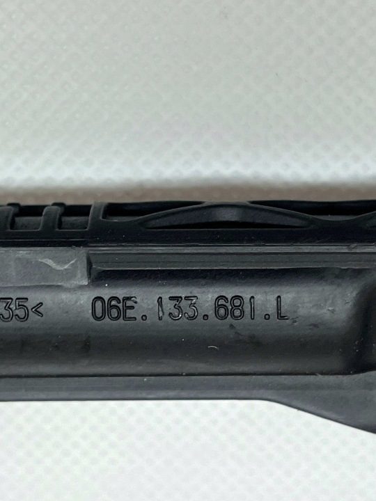 Audi A4 A5 A6 A7 A8 Q7 3.0 TFSI Топливная рампа левая 06E133681L, фото 2