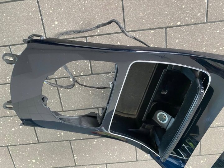 ДЕКОРЫ ЦЕНТРАЛЬНЫЙ ТОННЕЛЬ MERCEDES W205 РЕШЕТКИ ПОДСВЕТКА, фото 3