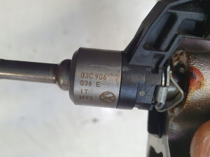 МОЛДИНГ ФОРСУНКИ 1.4 TSI TFSI 03C906036E VW SKODA SEAT, фото 3