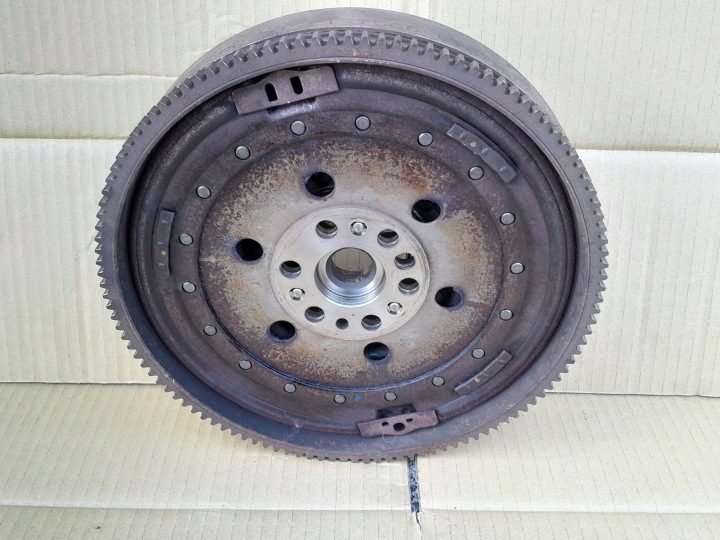 ДВУХМАССОВЫЙ МАХОВИК BMW E90 E91 E92 E93 E81 E87 318i 320I 2.0I 143 л.с. 170 л.с. N43, фото 2