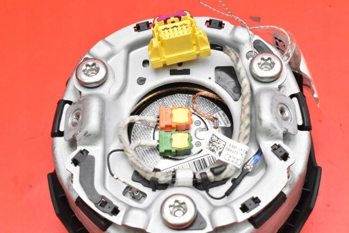 Подушка безопасности воздушная водителя 8E0880201DE Audi A4 B7 04-08, фото 3