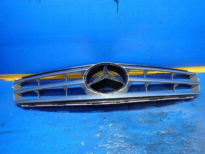 Mercedes-Benz OE A2048801923 решетка радиатора Avantgarde, фото 6