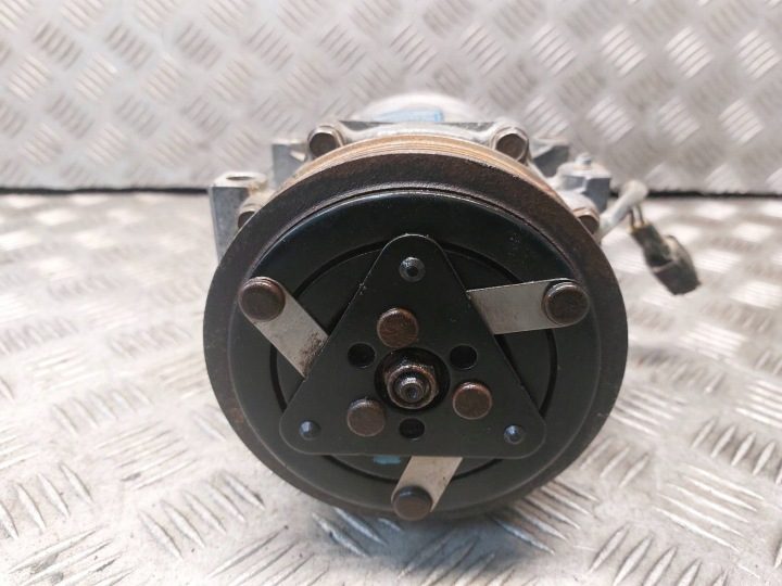 КОМПРЕССОР КОНДИЦИОНЕРА VOLVO S40 II 2.0 дизель 3M5H-19D629-HD, фото 3