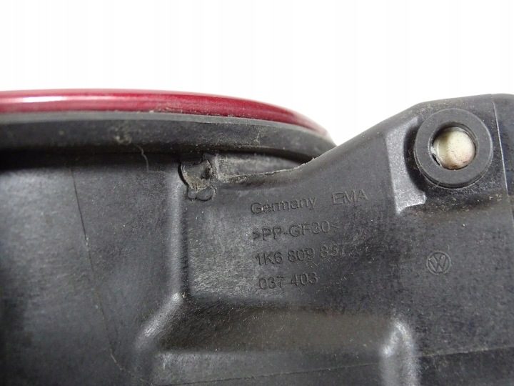 Лючок горловины бензобака VW Golf V 5 ХЭТЧБЕК 2003-2009 - LA3W - 1K6809857, фото 7
