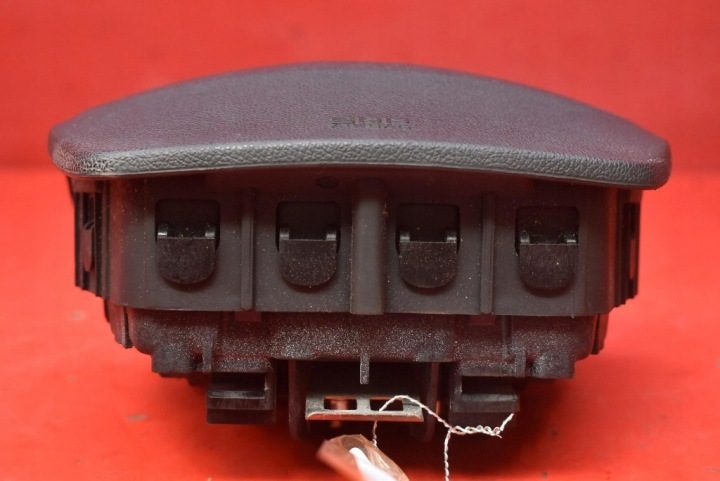 Подушка безопасности воздушная водителя 985100007R Renault Megane 3 III 08-14, фото 3