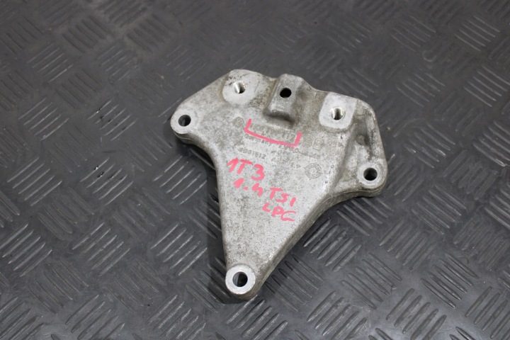 Кронштейн двигателя 1K0199117BB VW Touran 1T3 1T0 рестайлинг, фото 1