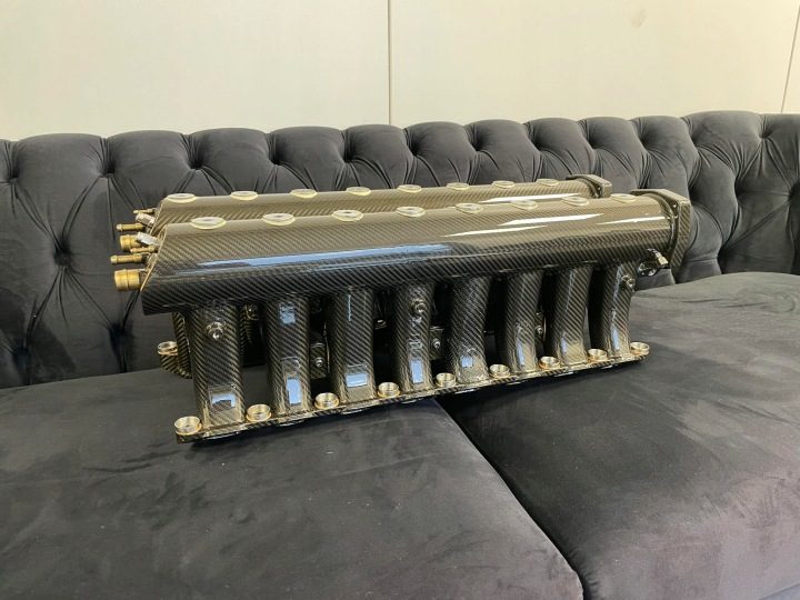 Впускной коллектор от Bugatti Chrion - carbonowy ostatnia штука, фото 3