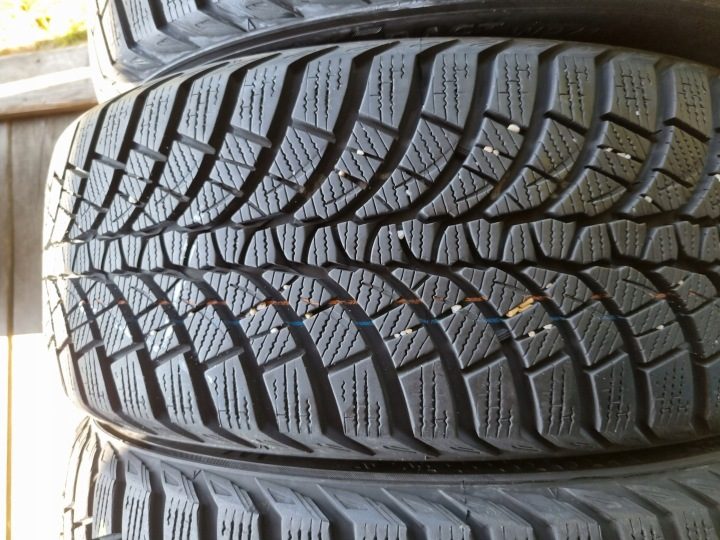 4× Шина зимняя Kumho WinterCraft WP51 225/45R18 95 В сцепление на снегу (3PMSF), фото 3