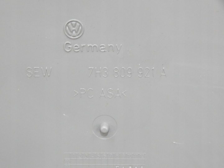 VW T5 LONG заглушка обивки 7H3809921A, фото 3