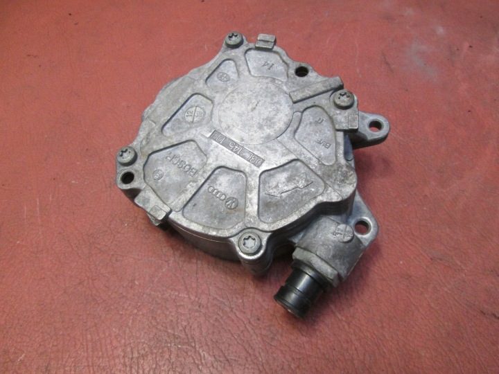 Насос вакуумный VW, Seat, Skoda, Audi 2.0 TDI 03L145100F, фото 1
