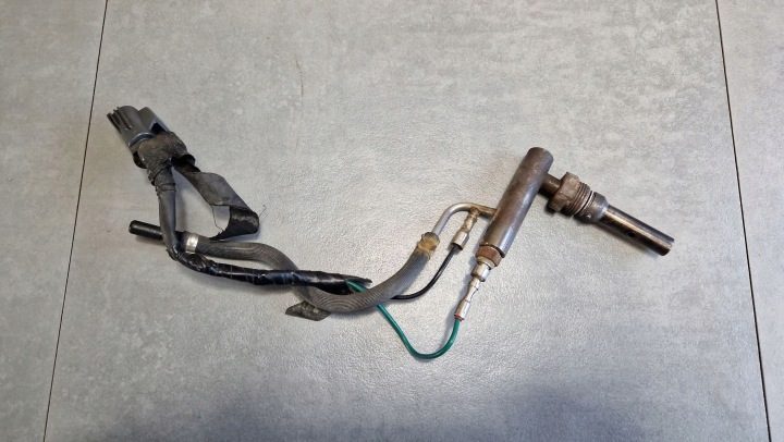 Ford Mondeo MK4 IV TDCI Форсунка dodatku FAP AV6197540BF, фото 1