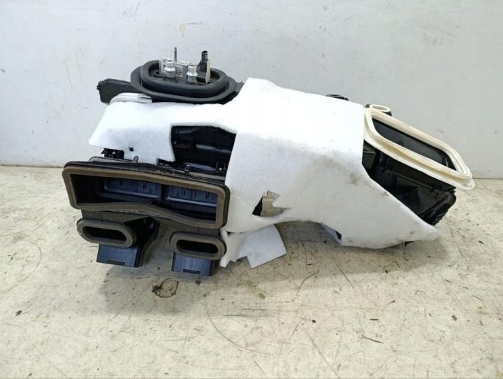 Корпус вентилятора Mercedes-Benz EQE ВНЕДОРОЖНИК 2024 A2968304700, фото 2