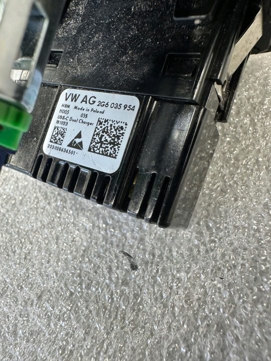 !Gnaizdo зарядки прикуриватель Audi 89A863324A 2G6035954 !, фото 13