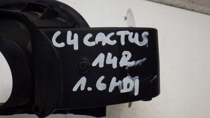 Лючок горловины бензобака Citroen C4 Cactus 9801501380, фото 7
