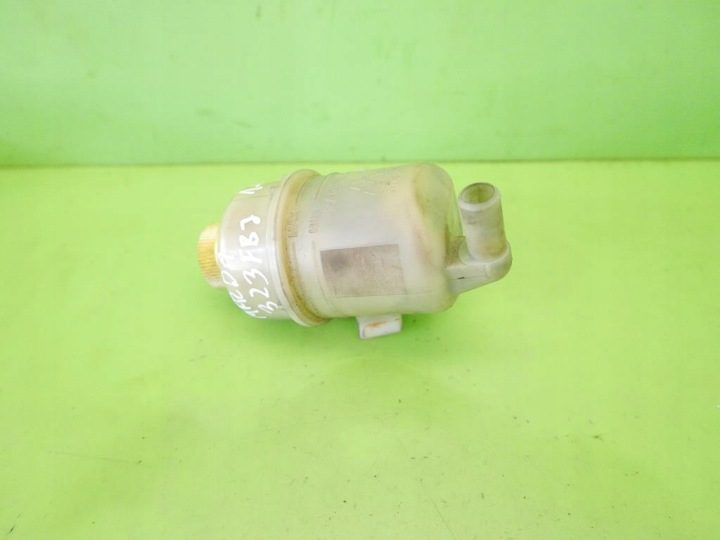 БАЧОК ЖИДКОСТИ ГИДРОУСИЛИТЕЛЯ MAZDA 323F BJ 1.6, фото 2