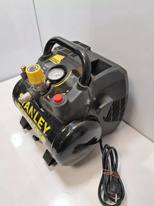 Компрессор аккумуляторный Stanley FatMax SFMCE520B-QW V20 18V Li-Ion 11 бар, фото 5