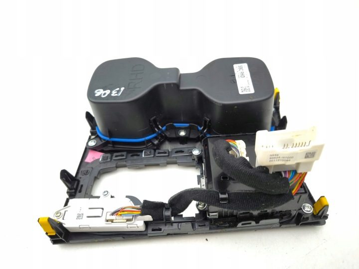Hyundai Tucson IV NX4 2022 Накладка консоли среднего 84604N7380UAY, фото 12