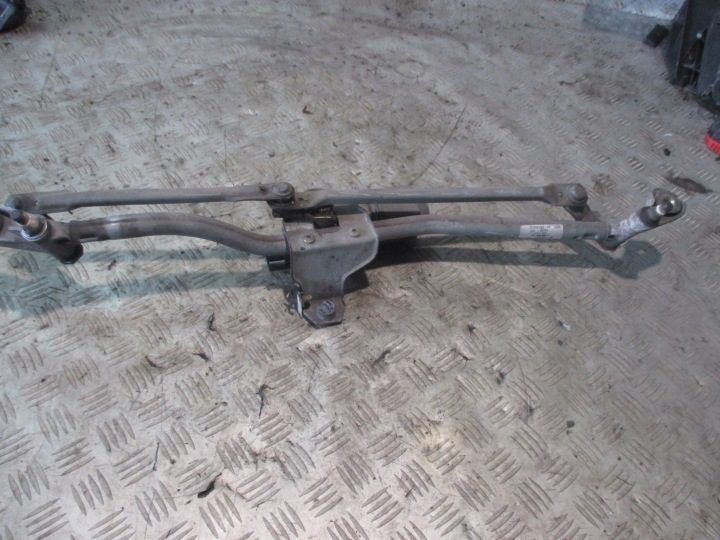 AUDI A4 B6 ТРАПЕЦИЯ ДВОРНИКОВ ПЕРЕДНЯЯ 8E1955603D, фото 1