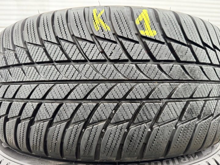 OEM КОЛЕСА ЗИМНИЕ BMW 1 F40 2 F44 225/40/18 819M супер , распродажа !, фото 11