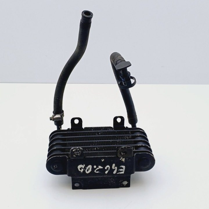 Радиатор топлива BMW 3 E46 2.0 дизель 13322247411 / KH129623000 NR12, фото 1