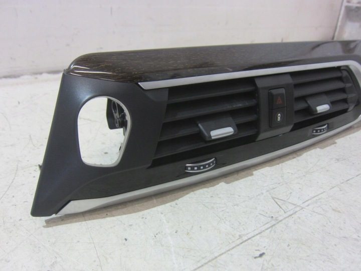 BMW X3 G01 X4 G02 ДЕФЛЕКТОР ОБДУВА СРЕДНИЙ 9363444 51456820690 64229363444, фото 2