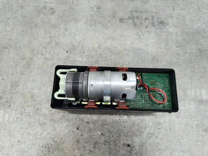 Насос центрального замка Mercedes класс S W220 2208001048 0132006381 Bosch, фото 6