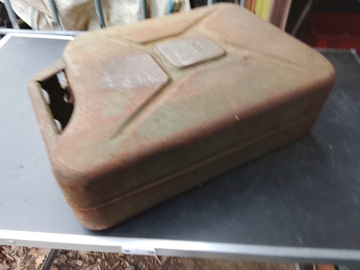 Канистра металлическая 20L GEKO стальная на топливо G03232, фото 5
