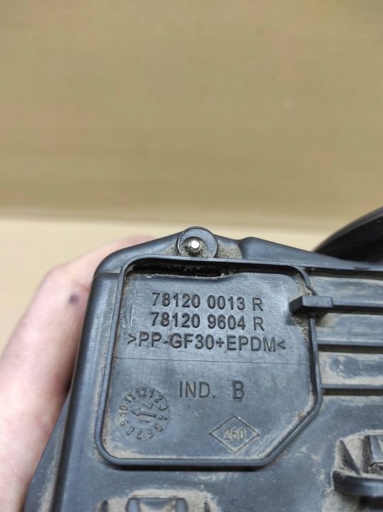 RENAULT MEGANE III УНИВЕРСАЛ ЛЮЧОК БЕНЗОБАКА OV727 781200013r, фото 7
