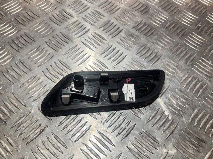 ПОВТОРИТЕЛЬ ПОВОРОТА В КРЫЛО ПРАВЫЙ ПЕРЕДНИЙ MINI COOPER F56, фото 2
