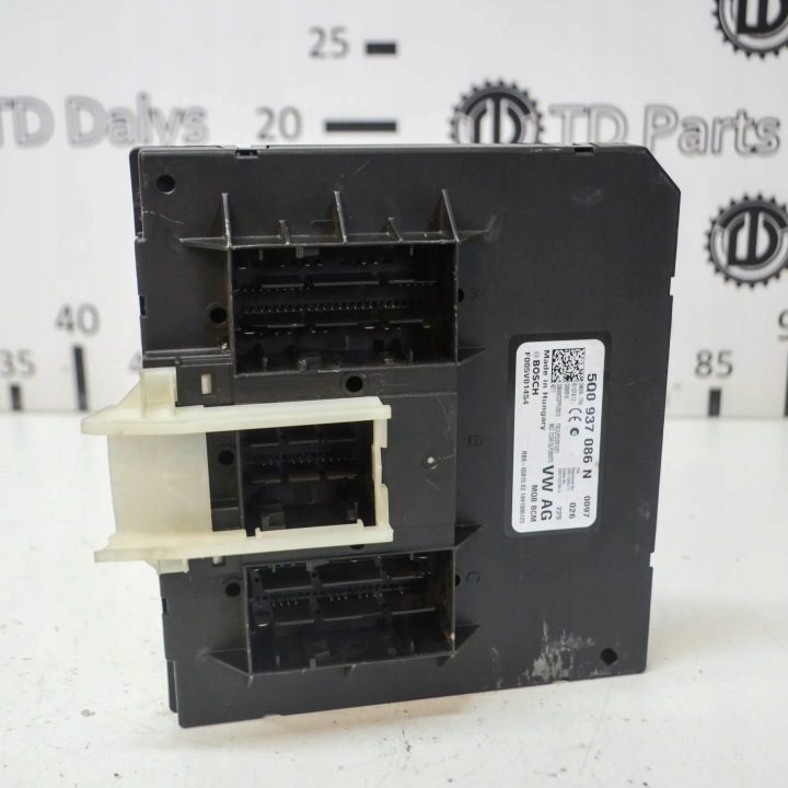 Блок комфорта SKODA OCTAVIA I (1U2) 5Q0937086N 1.6L дизель 2014, фото 1