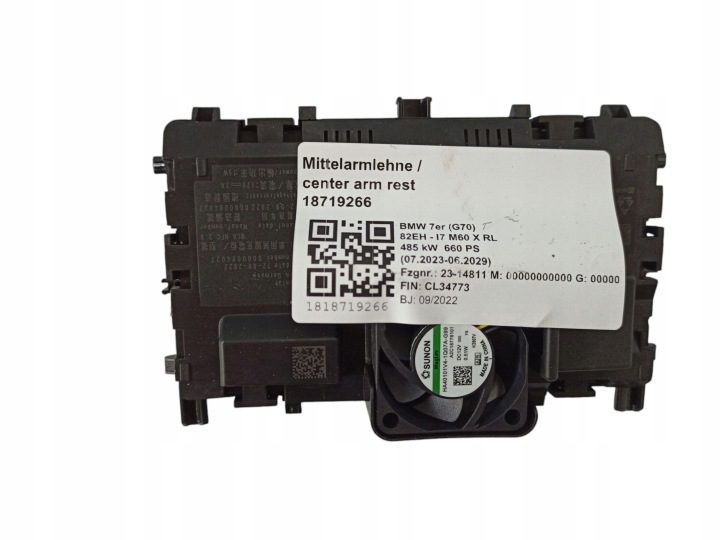 Беспроводная зарядка BMW 7 G70 5A623B0, фото 1